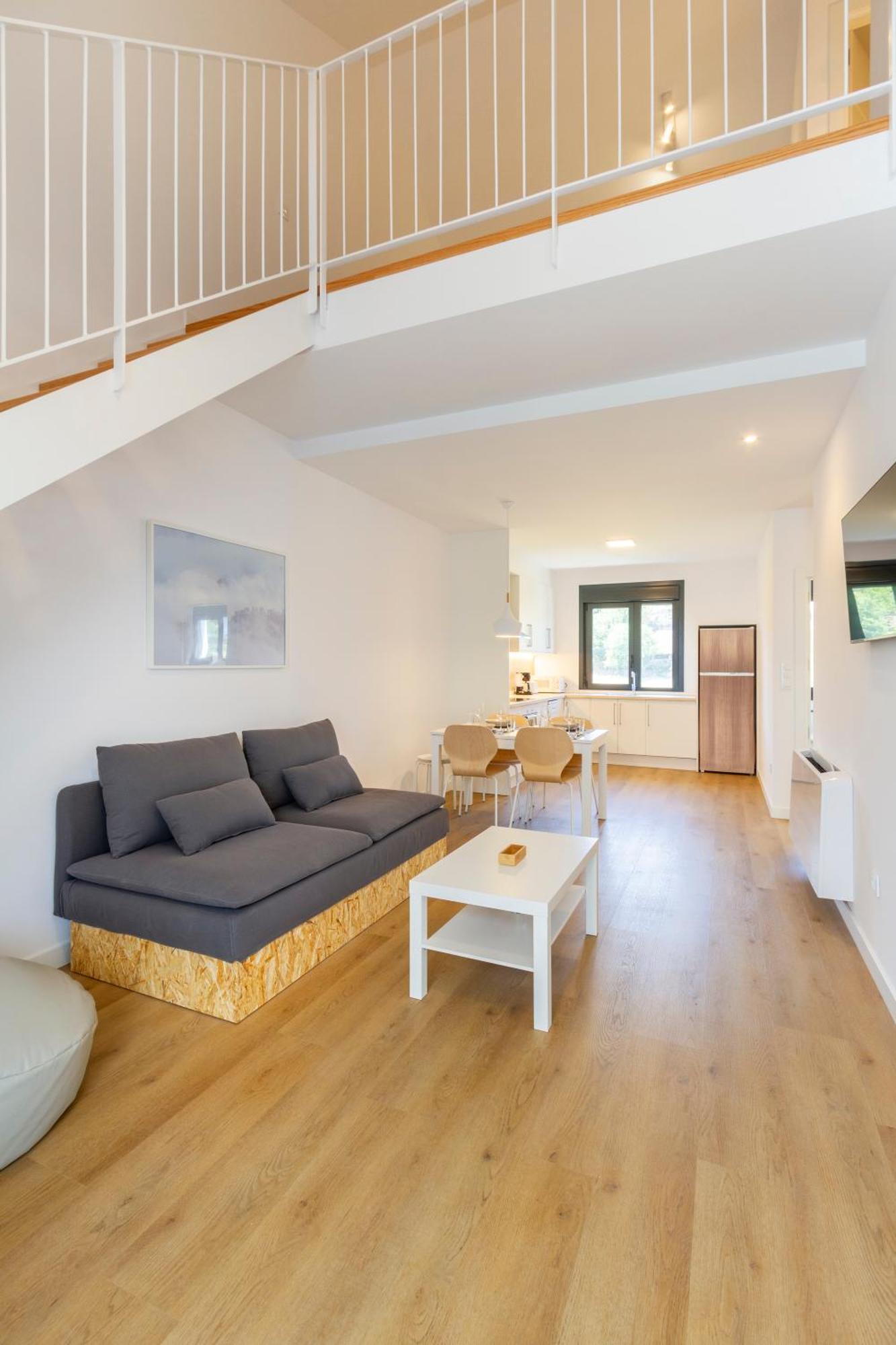 Urbanfive Apartamentos Ourense Centro Экстерьер фото