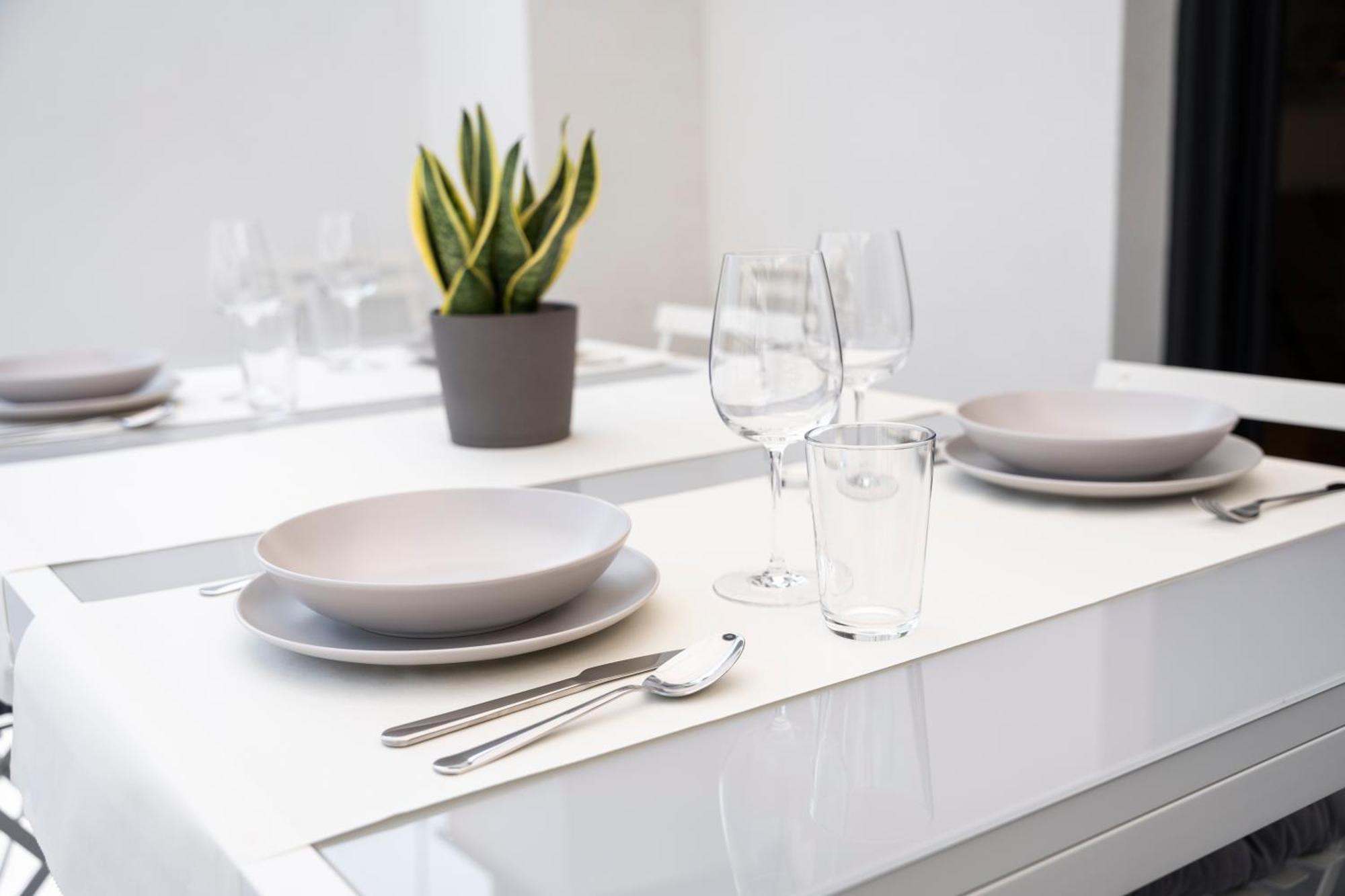 Urbanfive Apartamentos Ourense Centro Экстерьер фото