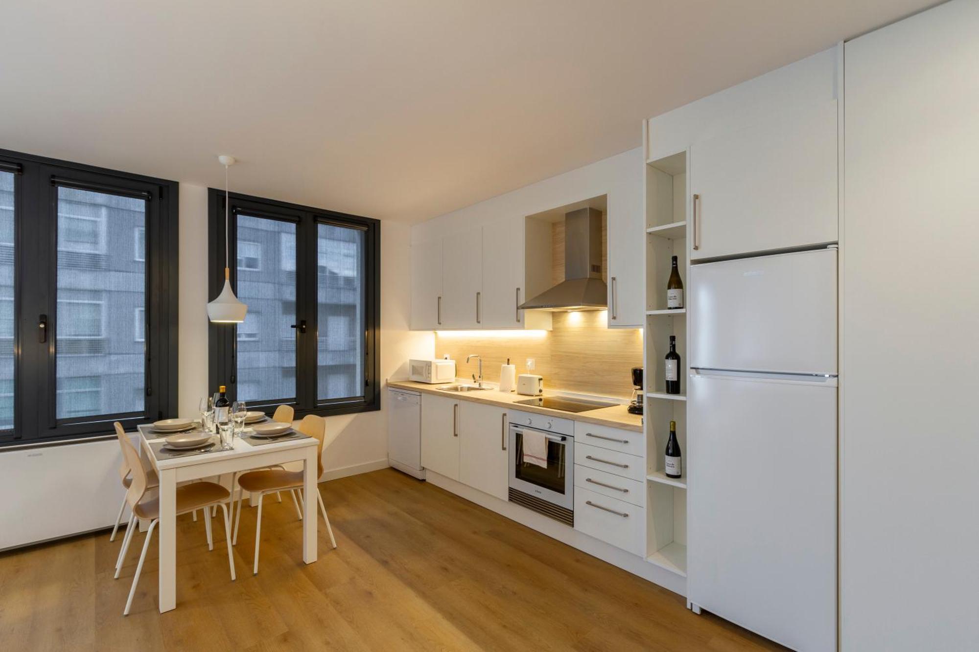 Urbanfive Apartamentos Ourense Centro Экстерьер фото