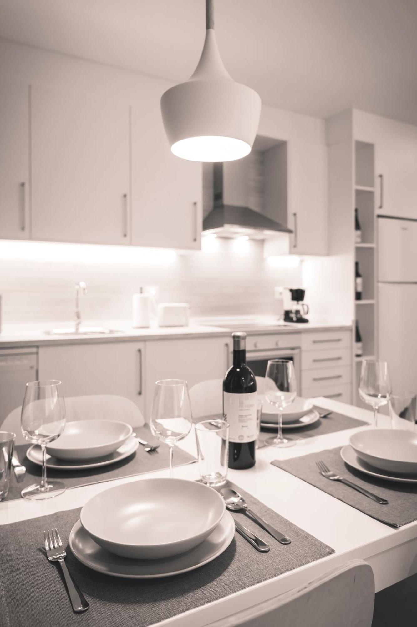 Urbanfive Apartamentos Ourense Centro Экстерьер фото